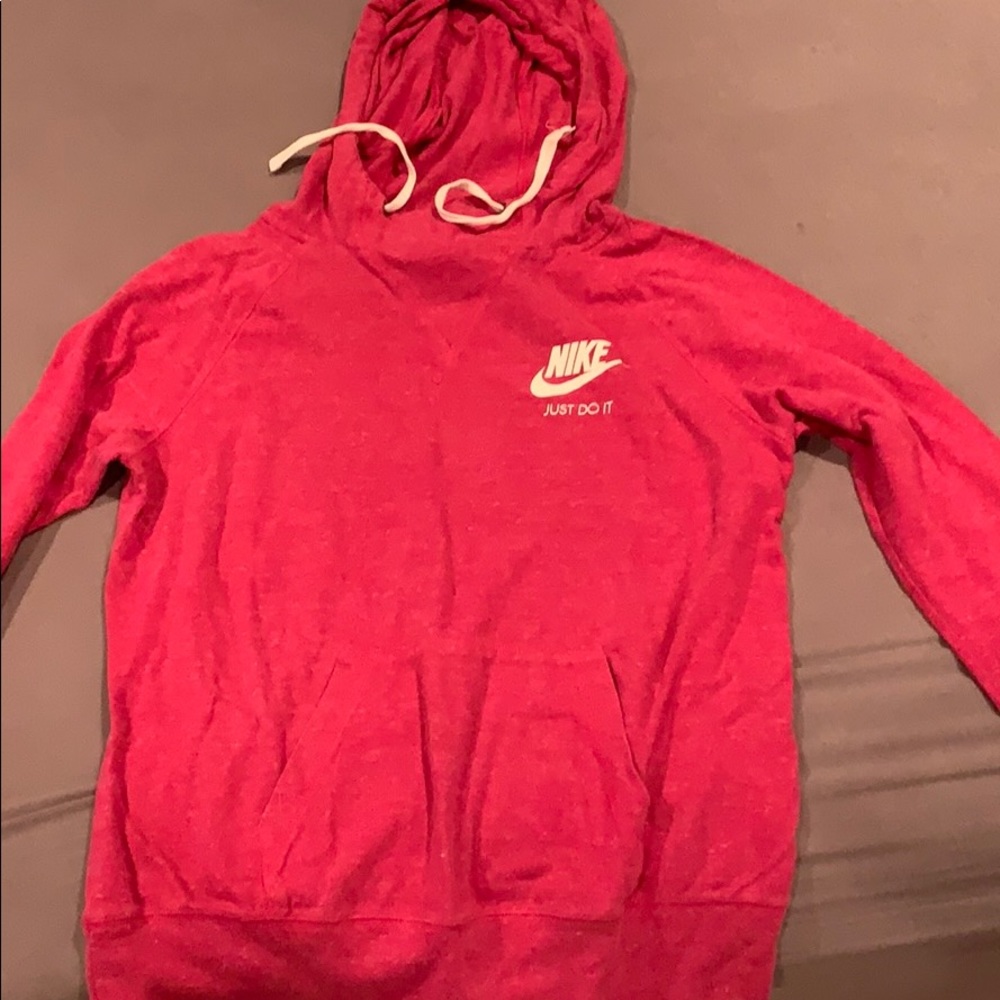pink nike sweatshirt